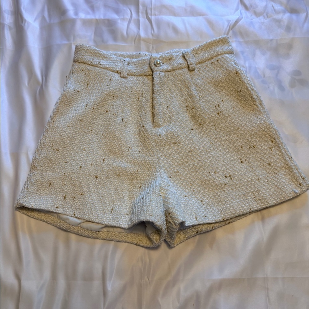 Cream Tweed Shorts – Size L